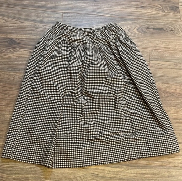 Jubi Soren Skirt in Chocolate Check - Picture 3 of 4